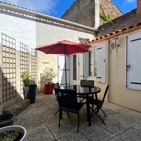 Marjorie City Home لا روش سور يو المظهر الخارجي الصورة